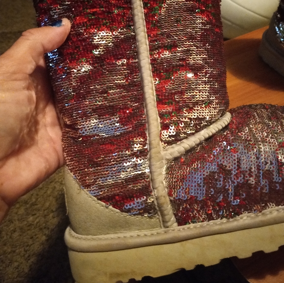 Reversible Uggs 5 LIKE NEW ! - Picture 9 of 10